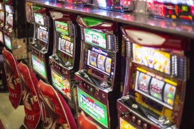 Ocean King live dealer table on cuan slot platform showing real-time card action and player interface